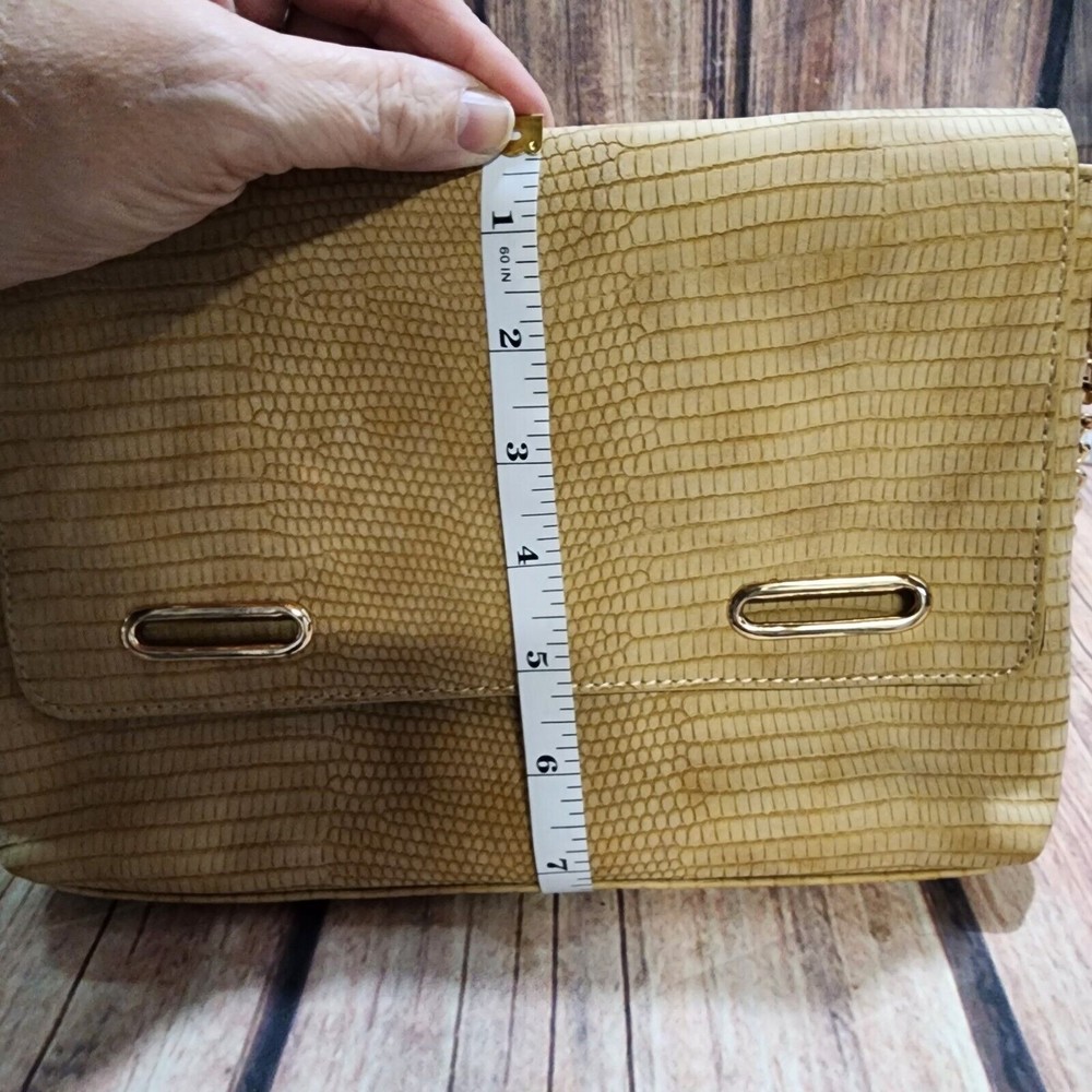 Cato Beige/Tan Textured Faux Leather Purse Gold Hardware Chain Strap 21" Drop - Picture 13 of 14